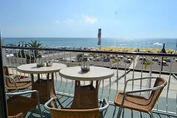 Pure Hotel And Restaurant Torremolinos